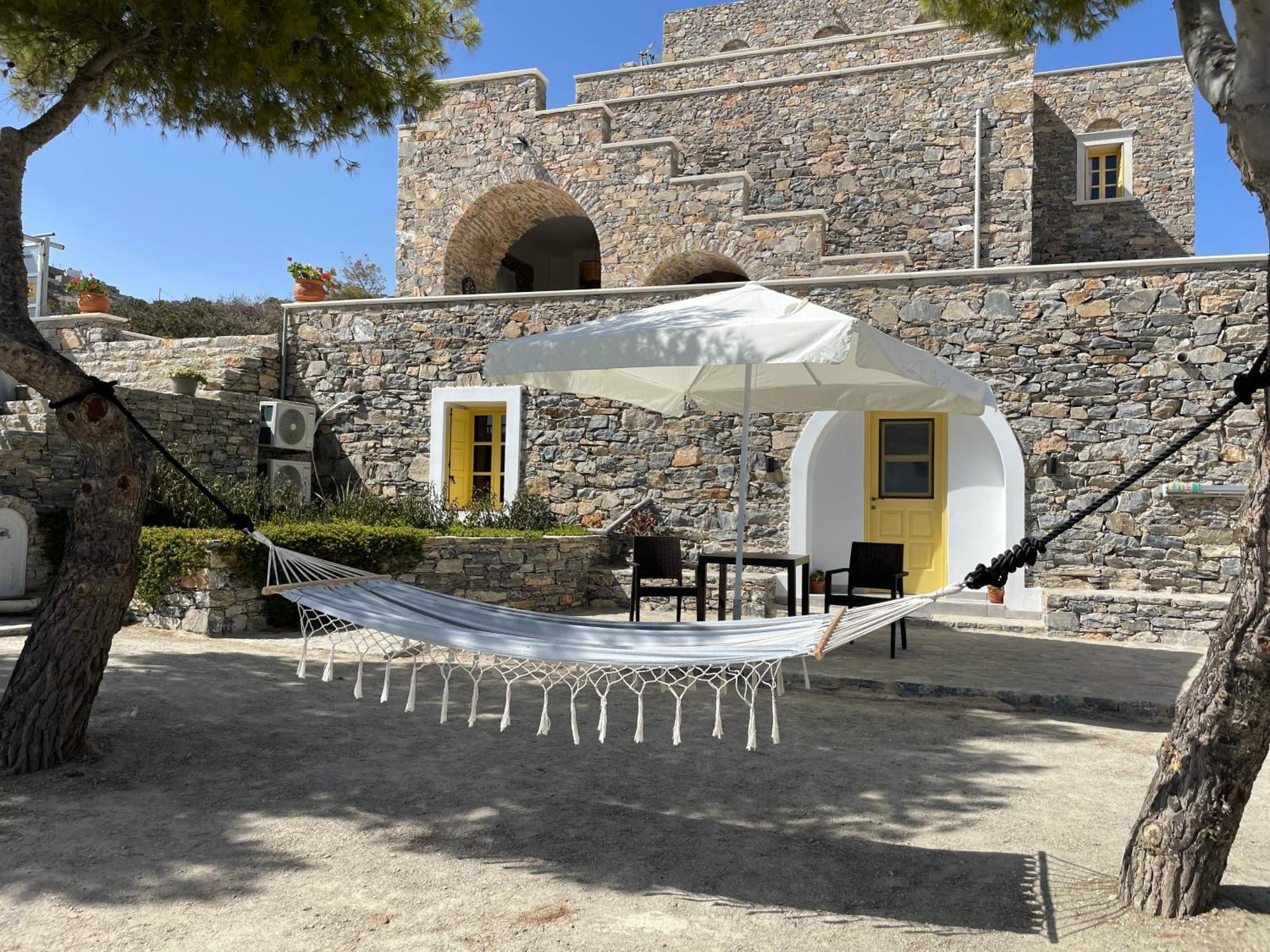 Archipelagos Boutique Hotel Schoinoussa Exterior photo
