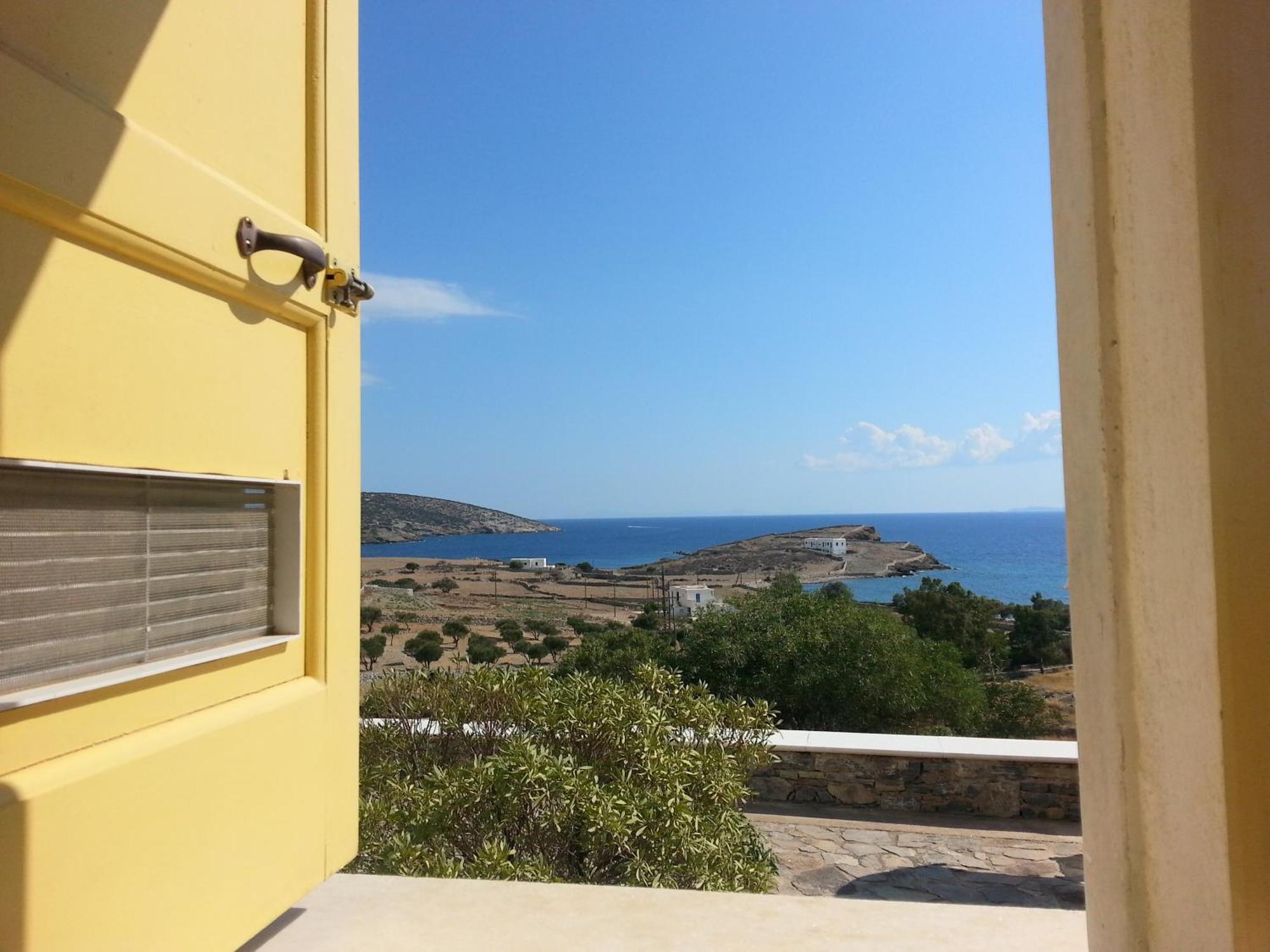 Archipelagos Boutique Hotel Schoinoussa Room photo