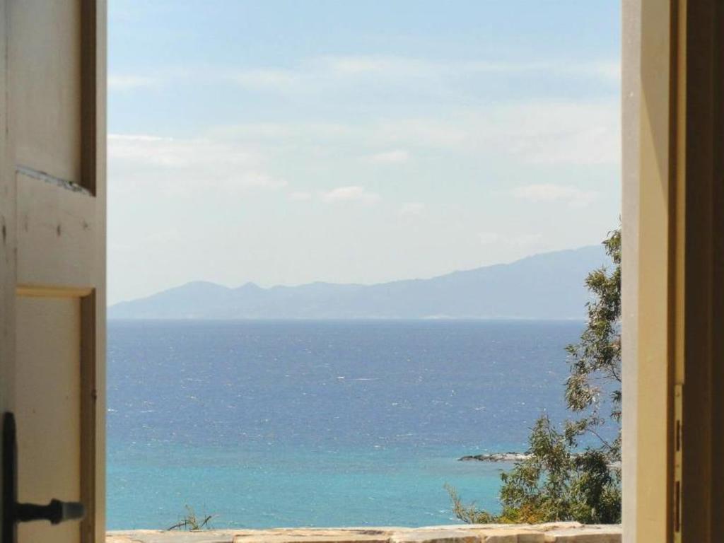 Archipelagos Boutique Hotel Schoinoussa Room photo
