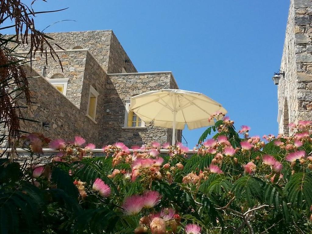 Archipelagos Boutique Hotel Schoinoussa Exterior photo